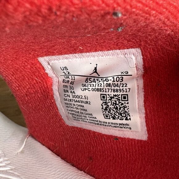 Jordan Hydro 3 Retro‎ Men's Size 12 University Red White Black 854556-103 - Picture 9 of 9